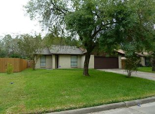 7907 Salge Dr, Houston, TX 77040