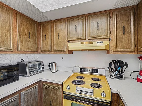 5th image of 2100 N Atlantic Ave APT 1006