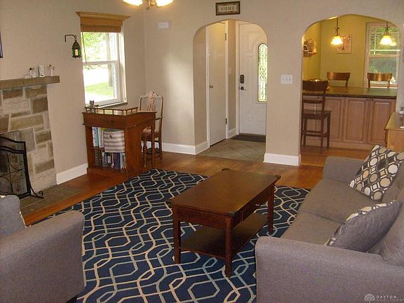 4th image of 4511 Hoffman Dr