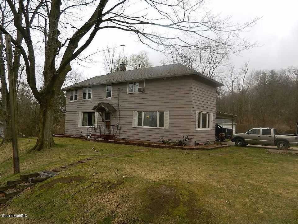 2nd image of 123 Vanderhayden Ct