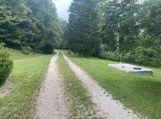 808 Wooded Hill Farm Ln, Hardinsburg, KY 40143