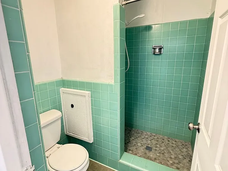 6379 Arnold Dr NE — Photo 10