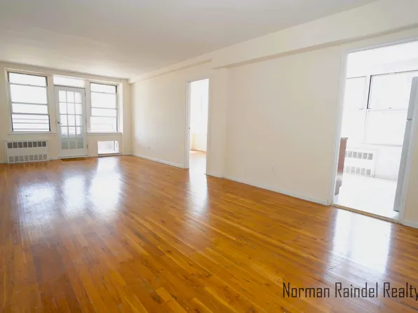 117-12 Ocean Pm image 1 of 33