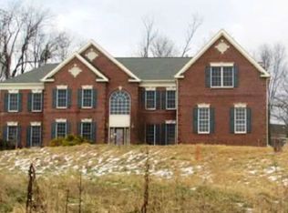 18032 Dry Mill Rd, Leesburg, VA 20175