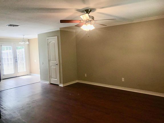 4th image of 16003 Echo Glen Dr