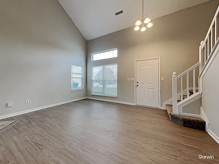 7460 Pipestone Dr — Photo 5