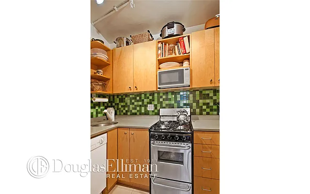 Sold by Douglas Elliman | media 9