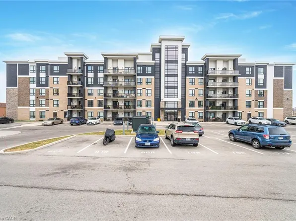 650 Sauve St #107, Milton, ON L9T 9A8