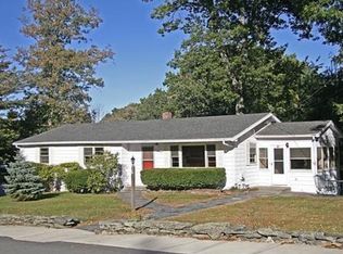27 Shawmut Ave, Hudson, MA 01749