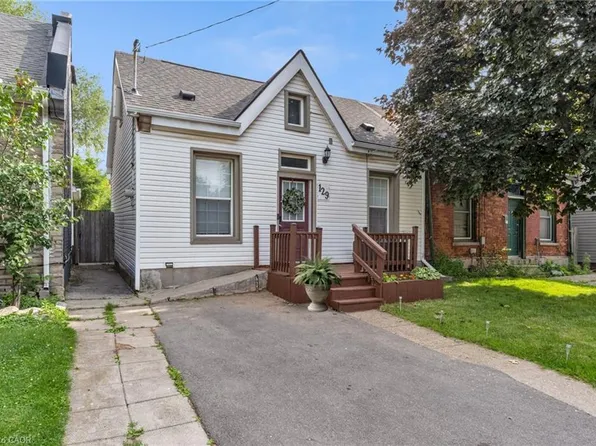 129 Birge St, Hamilton, ON L8L 3L6
