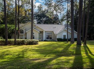 13707 SW 1st Ln, Newberry, FL 32669