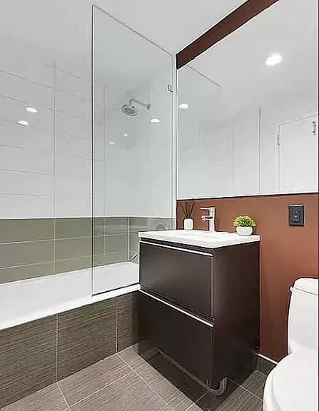 226 50th Ave #3J — Photo 1