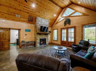 200 Iti Hina Trl, Broken Bow, OK 74728