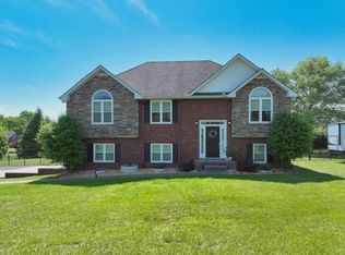 306 Michael Cir, Mount Juliet, TN 37122
