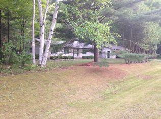 4070 Oxford Dr, Leland, MI 49654