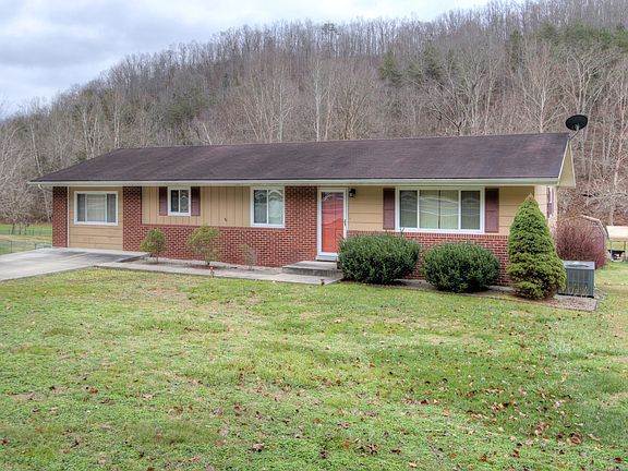 2nd image of 1647 Fort Gay Rd