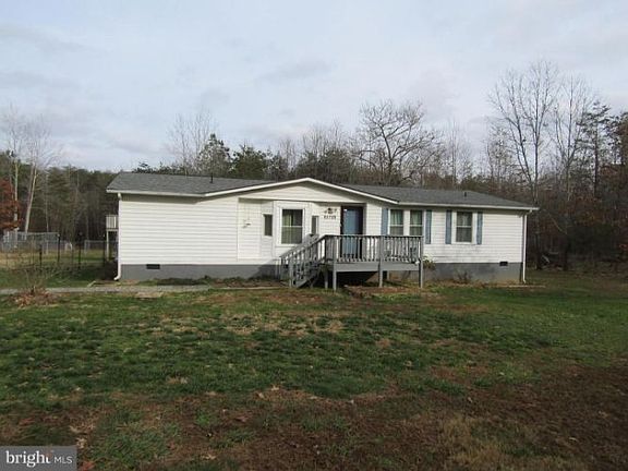 2nd image of 10733 Robert E Lee Dr