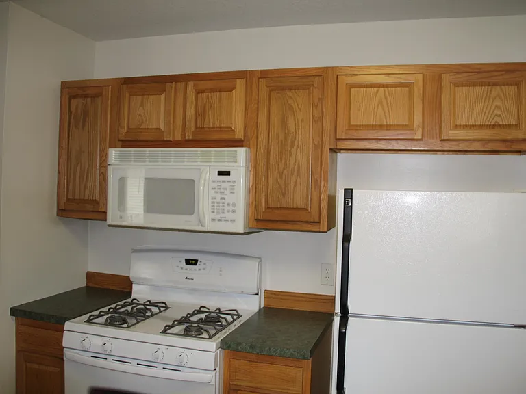 4805 Russell St — Photo 26