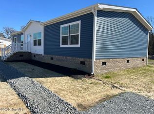 3212 N McCullen Rd, Faison, NC 28341