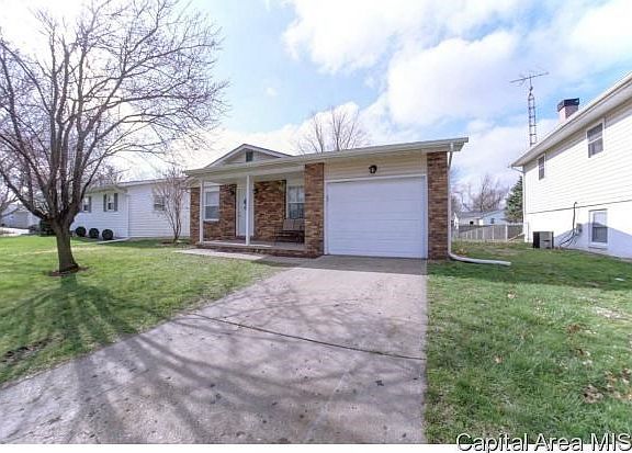 2nd image of 3024 Sherborn Rd