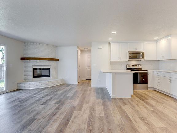 3rd image of 9642 Hoff Dr #53c2b5f11