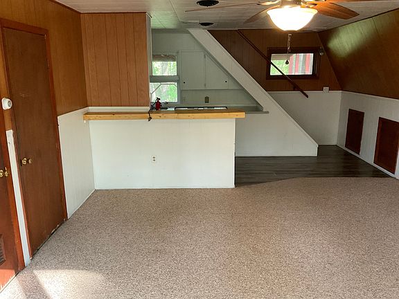 5th image of 8800 Tamarack Ave