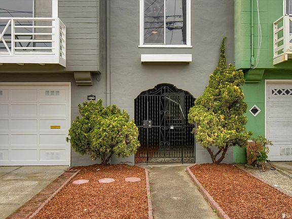 2nd image of 1943 44th Ave