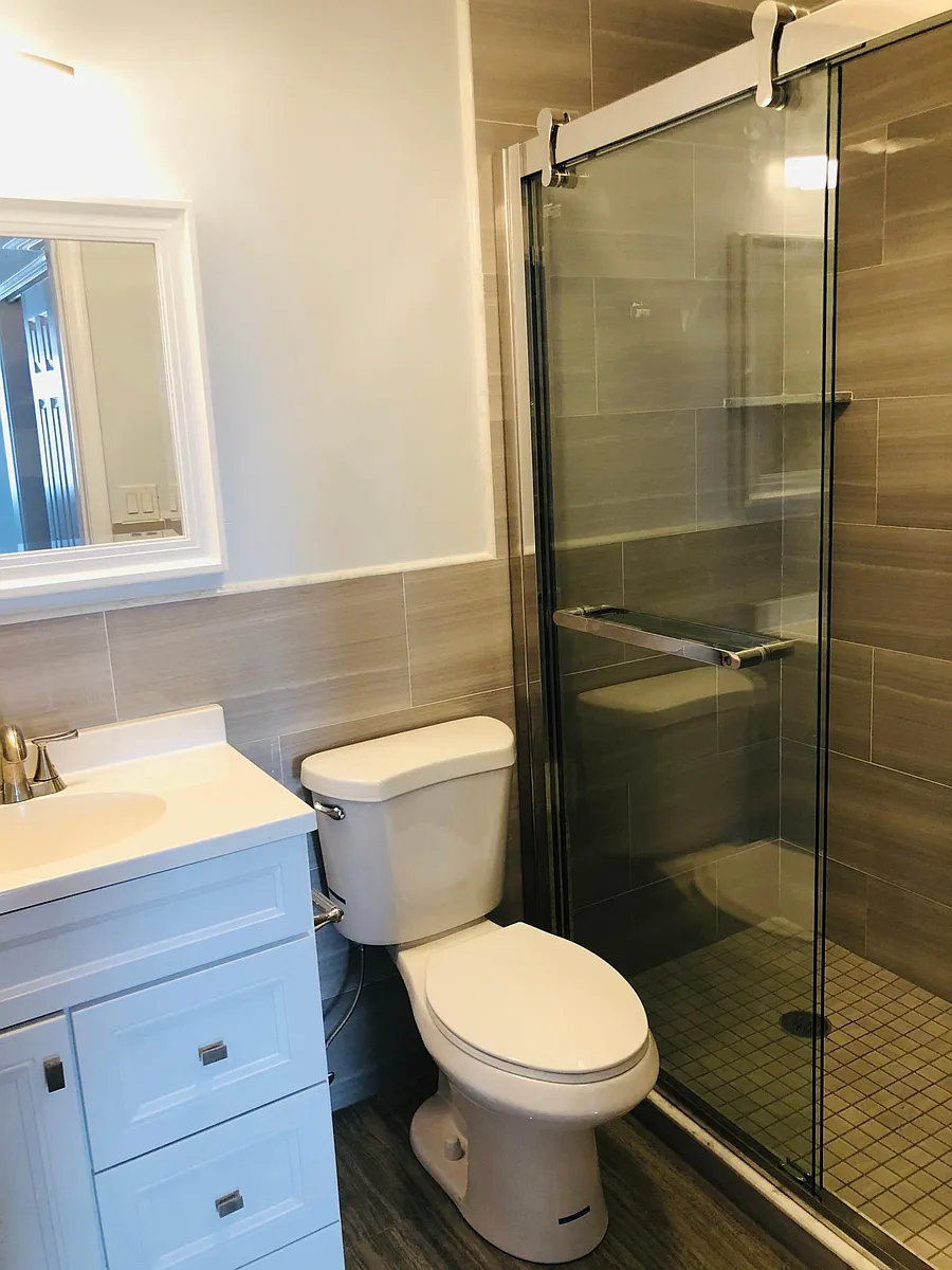 Building Photo - 438 N 9th St #3F