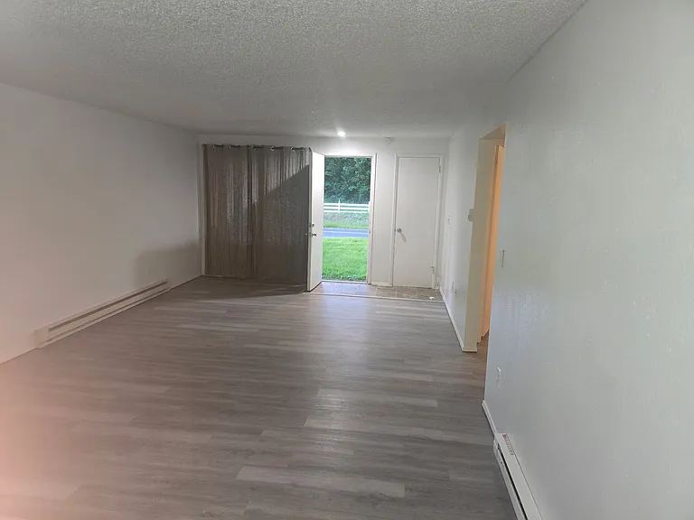 9625 Evergreen Valley Rd SE #B — Photo 5