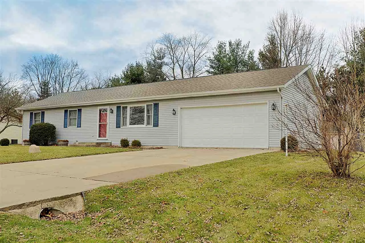 877 N Timberline Cir W photo 1