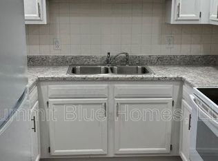3955 Kent St APT 16, Kingsport, TN 37664