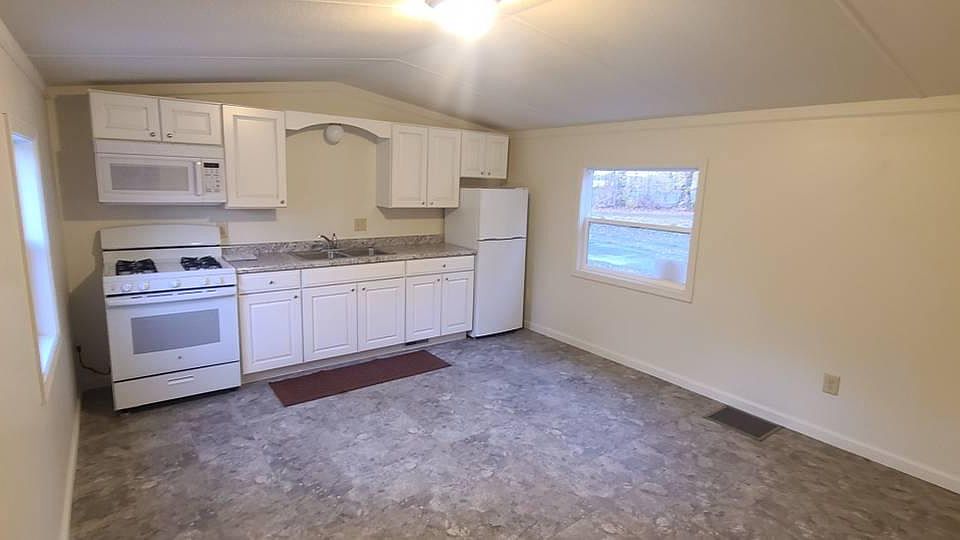 1st image of 11012 Ginther Ct APT 1