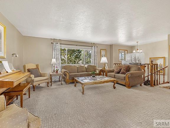 5th image of 8198 W Providence Ln