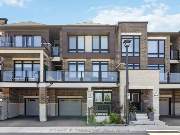 92 Holyrood Cres, Vaughan, ON L4H 5G2