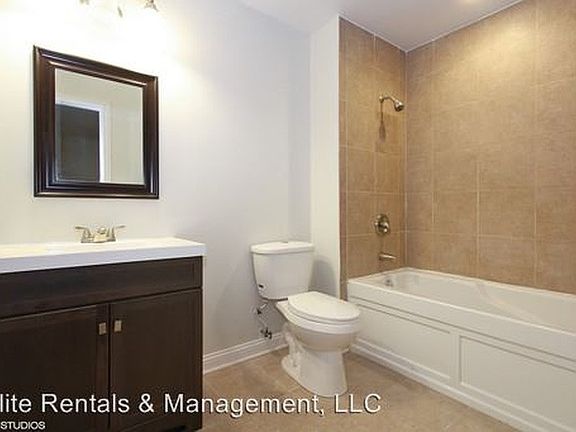 2nd image of 7822 S Greenwood Ave #1