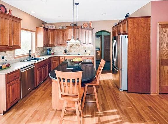 5th image of 10599 Pinnacle Way
