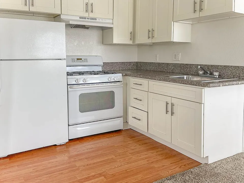 6606-6610 Brynhurst Ave #6608-D