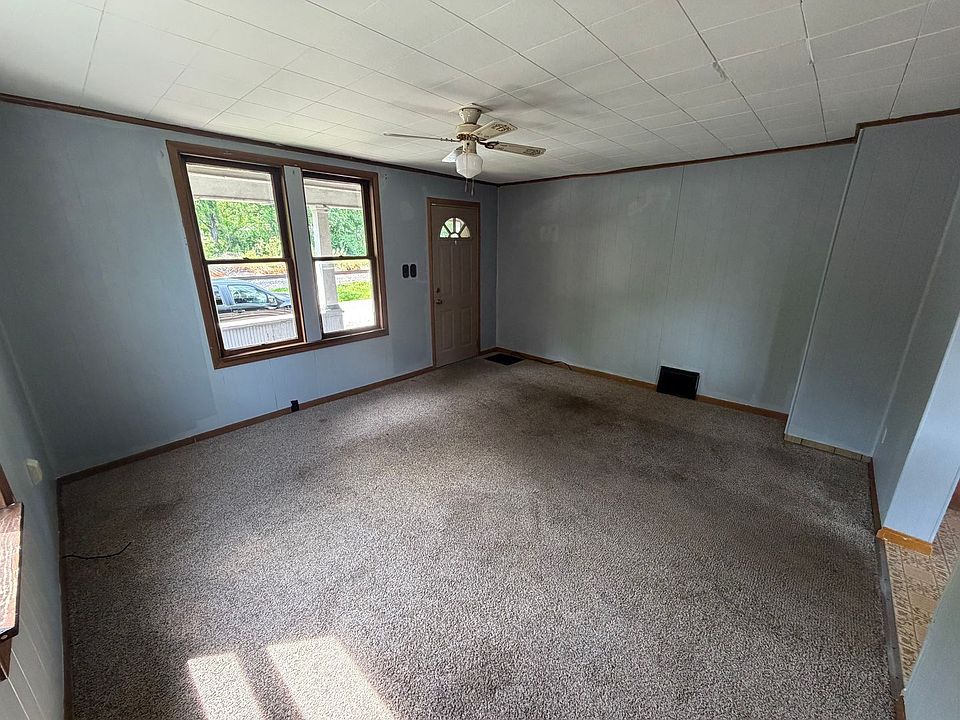 1st image of 412 Buckeye St