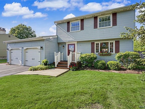 4th image of 8 Vermont Pl