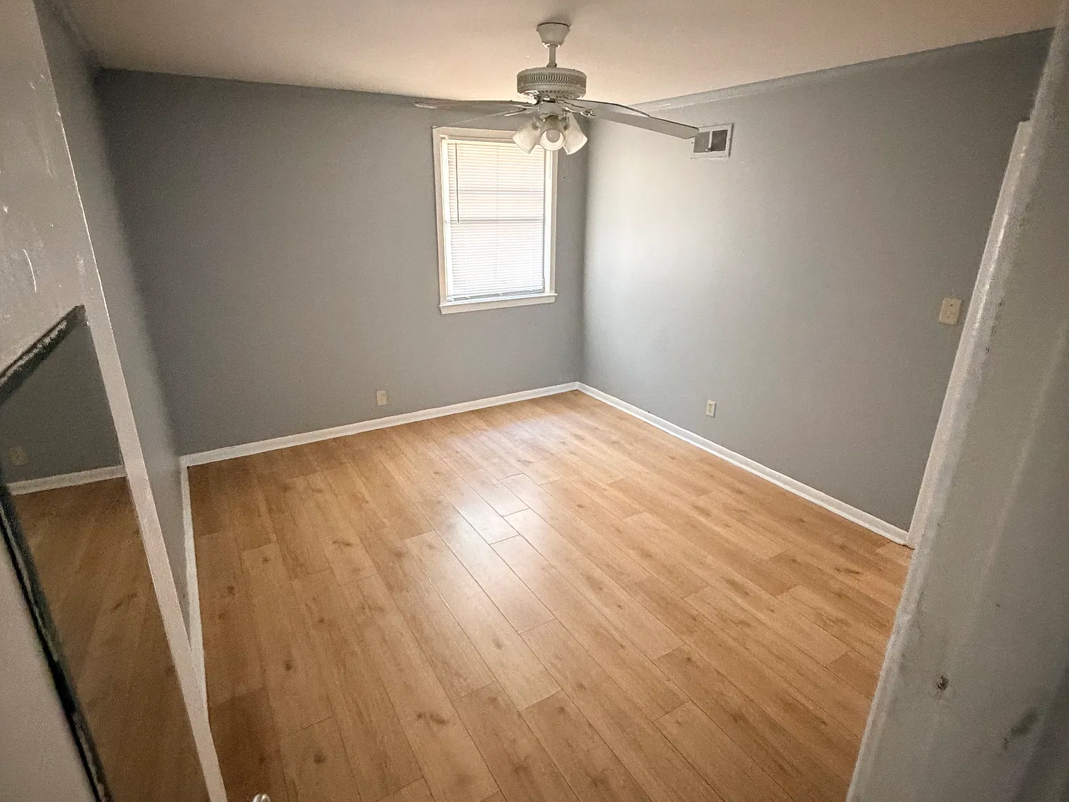 2 bed, 923 sqft, $800 — Photo 4