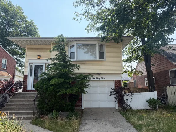 143 Wellington Rd, Elmont, NY 11003
