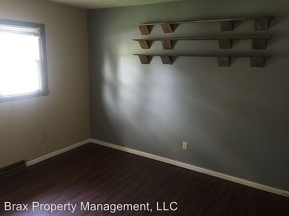 4th image of 1334 S Airwood Ave