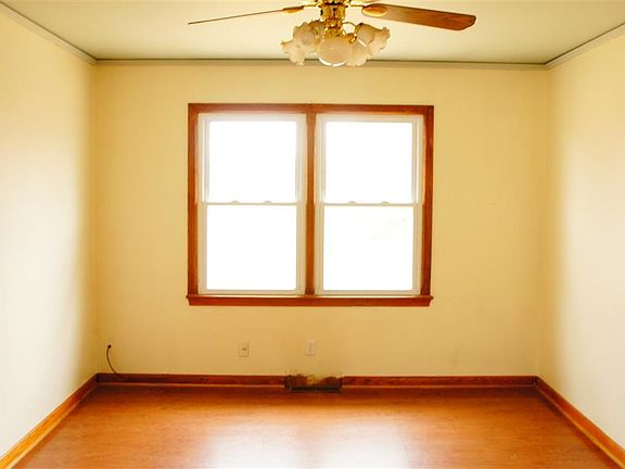 2nd image of 7012 Rowland Ave