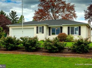 300 N Red Hill Rd, Martinsburg, WV