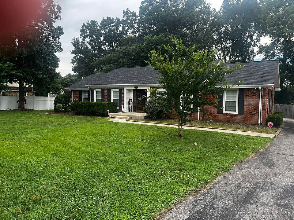 1st image of 119 Nickell Heights Rd