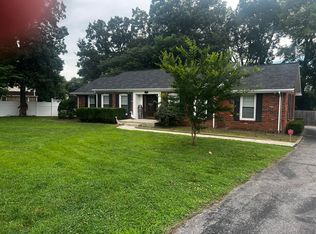 119 Nickell Heights Rd, Paducah, KY 42003