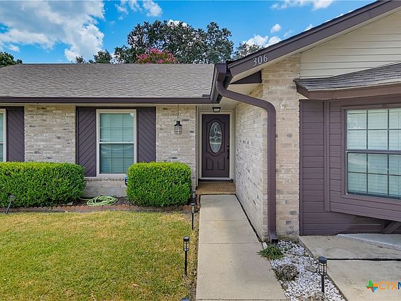 4th image of 306 Southwick Cir