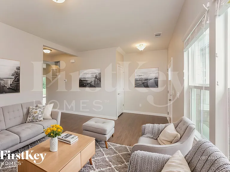 102 Shanache Dr — Photo 4