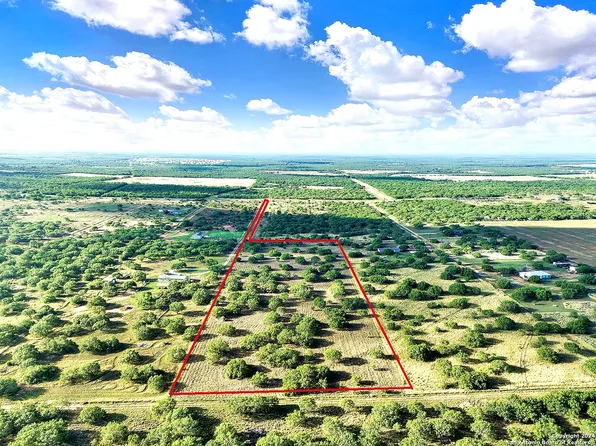 8830 fm 140 LOT 6, Charlotte, TX 78011