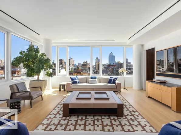 350 West Broadway image 14 of 29